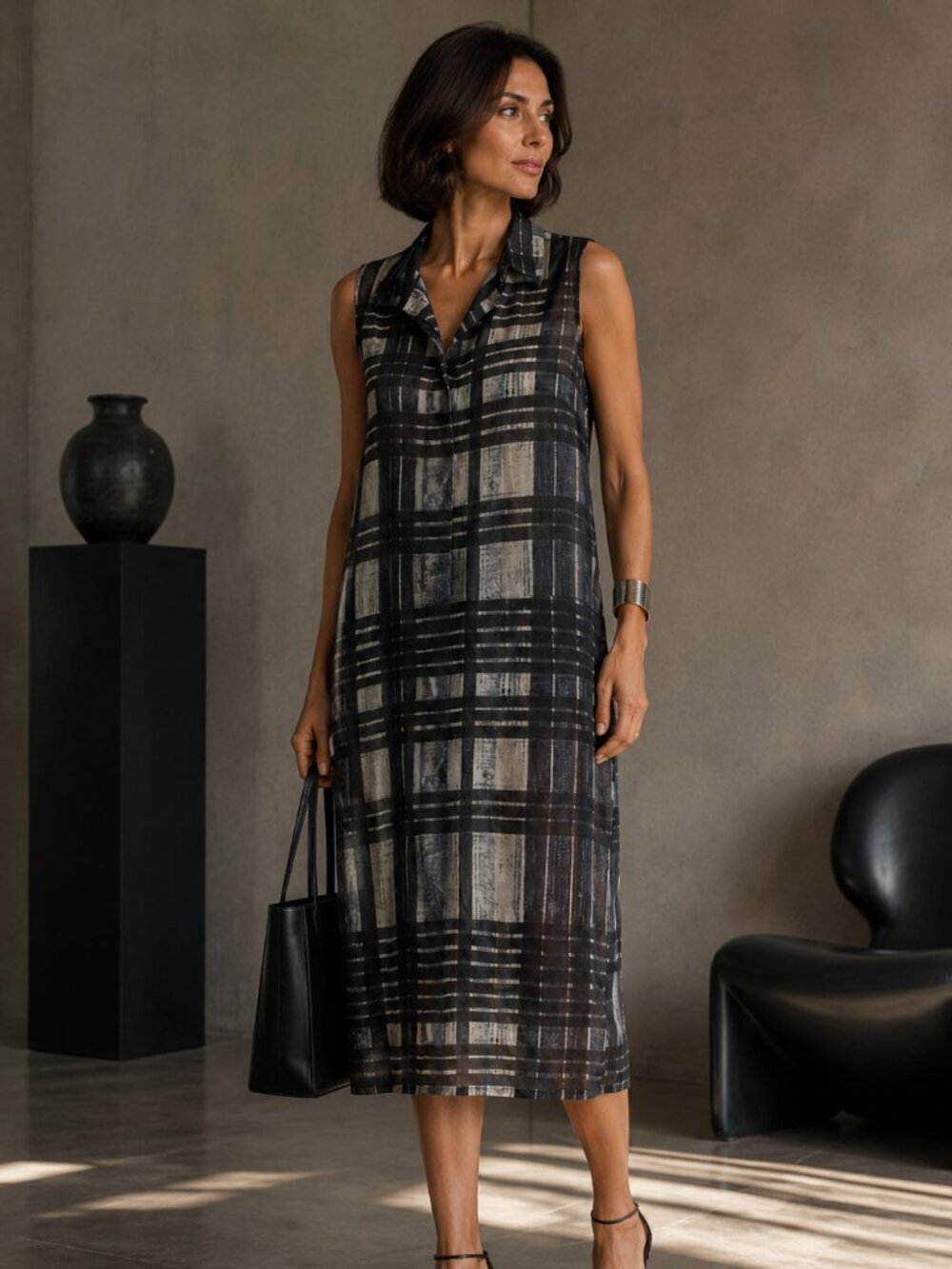 Vera Wang 100% Silk Gray Plaid Midi Dress